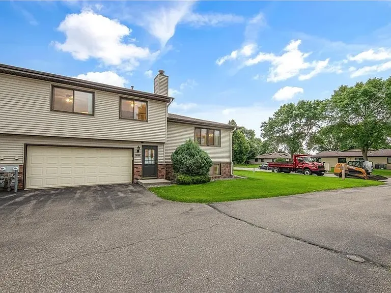 8509 S Maplebrook Cir — Photo 23