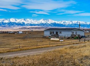 56 Spannering Rd, Big Timber, MT 59011