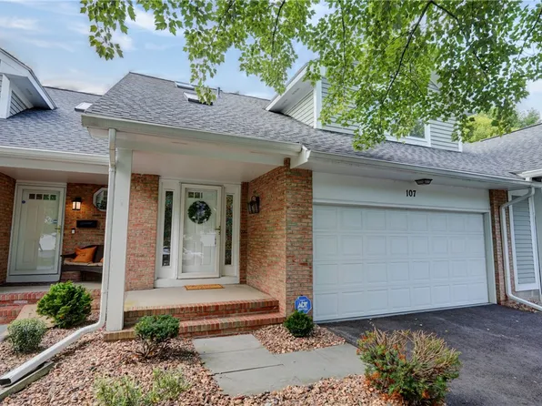 107 Running Brook Ln, Rochester, NY 14626