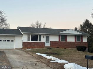 2005 Pearlstone Dr, Fallston, MD 21047