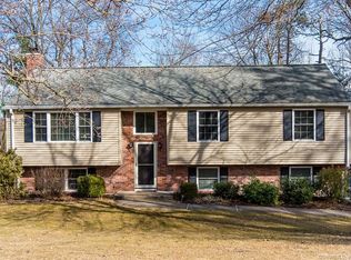 105 Pound Ridge Rd, Cheshire, CT 06410