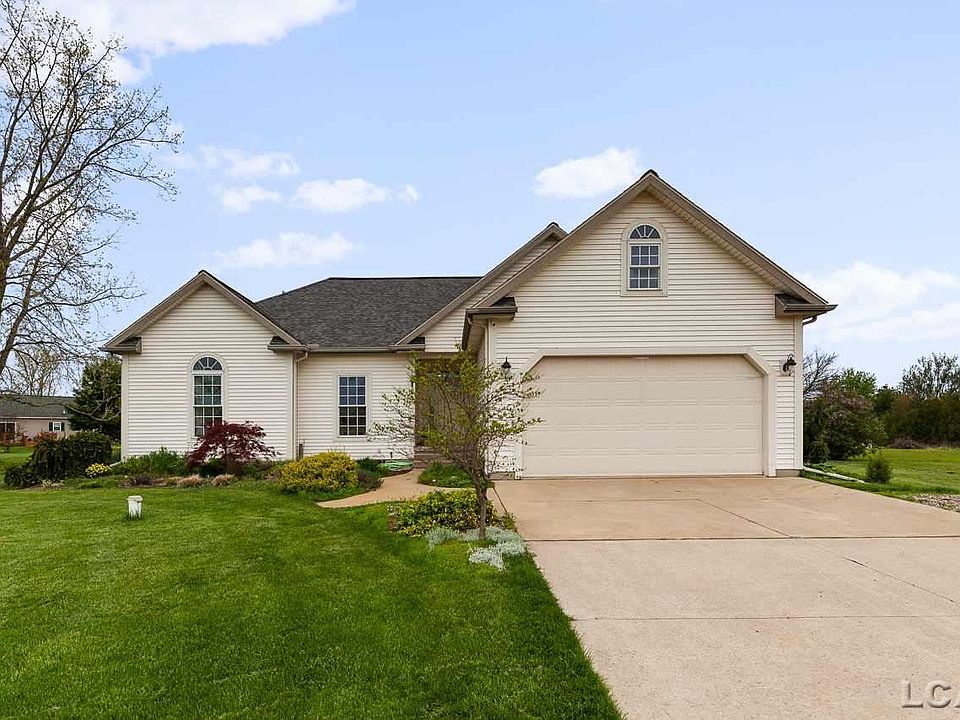 1st image of 14686 Glenbeigh Ln