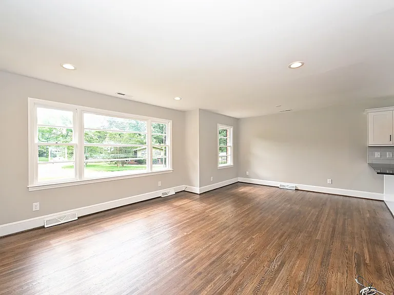 1500 Burnley Rd — Photo 12