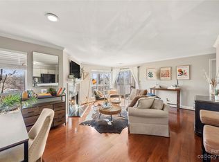 2510 Cranbrook Ln APT 11, Charlotte, NC