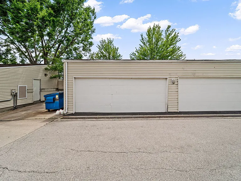170 Waters Edge Dr #102 — Photo 18