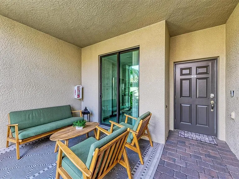 5685 Palmer Cir #105 — Photo 3