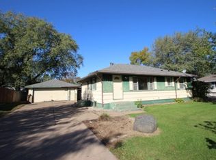 10958 Norway St NW, Coon Rapids, MN 55448