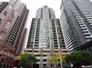 750 Bay St #2802-C01, Toronto, ON M5G 1N6