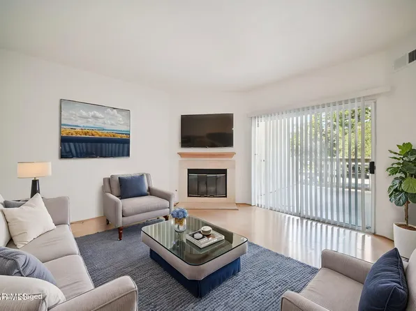 668 Oak Run Trl Unit 103, Oak Park, CA 91377