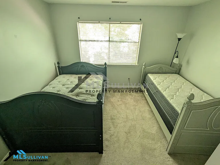 4100 Five Oaks Dr #41-1 — Photo 14