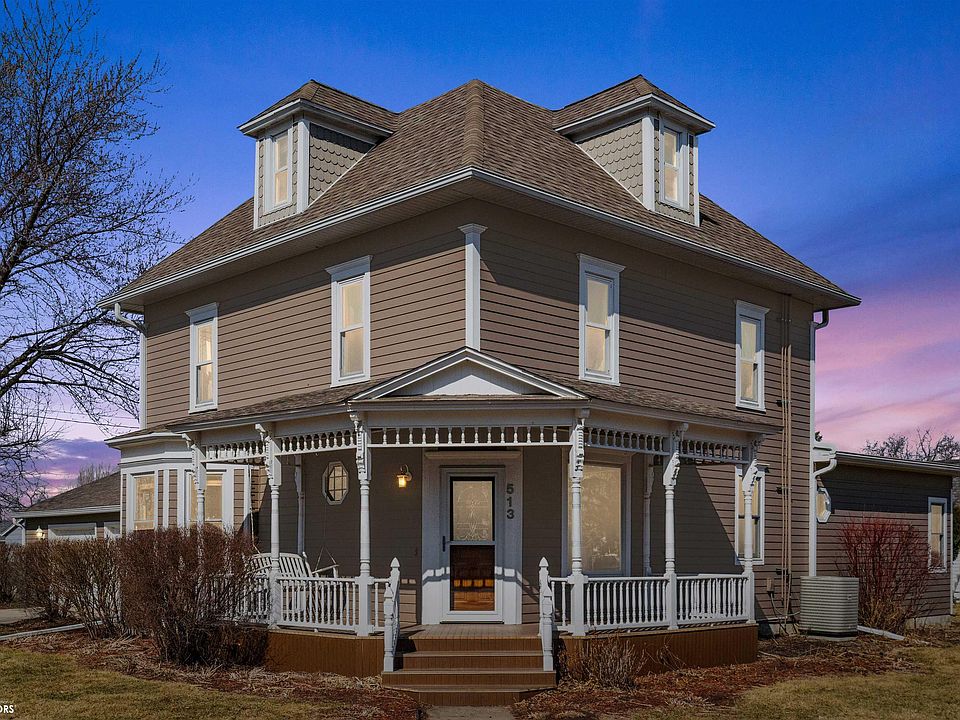 1st image of 513 E Poplar St