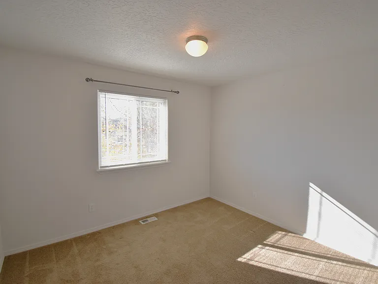 2707 Colfax Dr — Photo 10