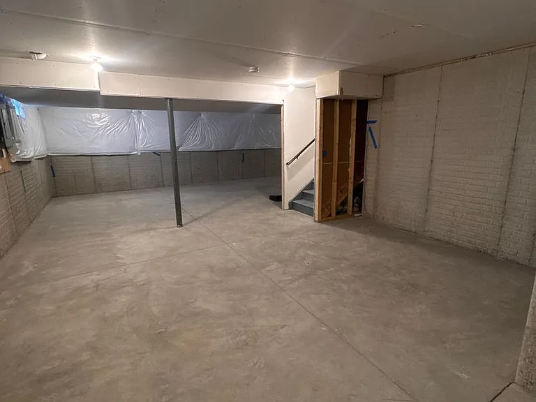 306 Raccoon Ave — Photo 23