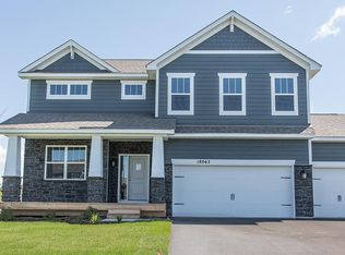 10532 Bent Pine Ln, Woodbury, MN 55129