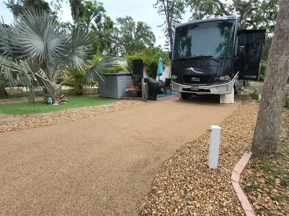 3300 26th Ave E Lot 127, Bradenton, FL 34208