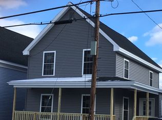 43 Summer St, Rochester, NH 03867