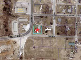 209 S Carter St, Carterville, MO 64835