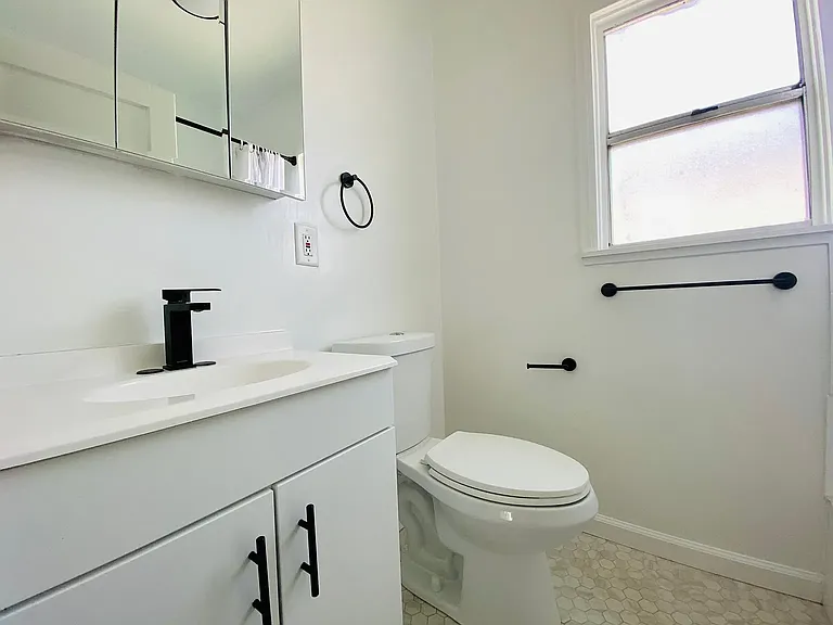 4117 W Adams Blvd #4121-D — Photo 9