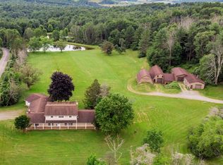 997 Woodhaven Dr, Owego, NY 13827