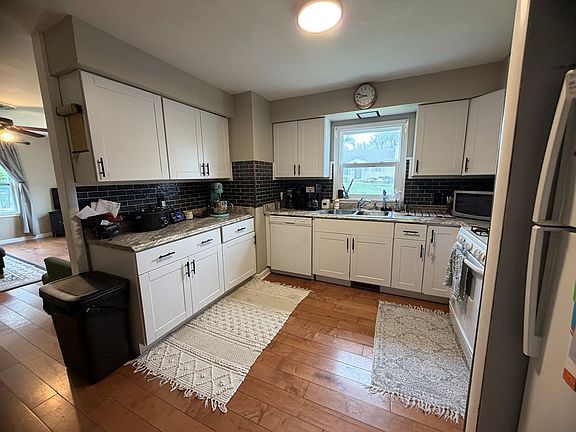 5th image of 1411 E McPherson St