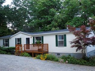 302 Bunyon Wilson Rd, Pisgah Forest, NC 28768