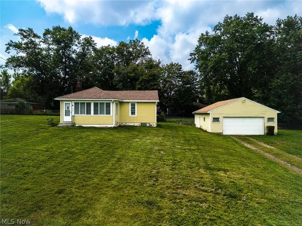 1272 Shanafelt Ave, Akron, OH 44312