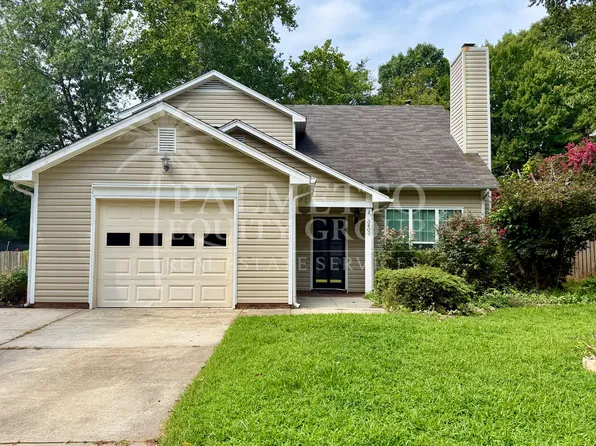 3409 Bent Creek Ct, Greensboro, NC 27410
