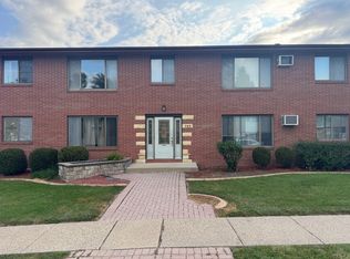 (Undisclosed Address), Dubuque, IA 52003