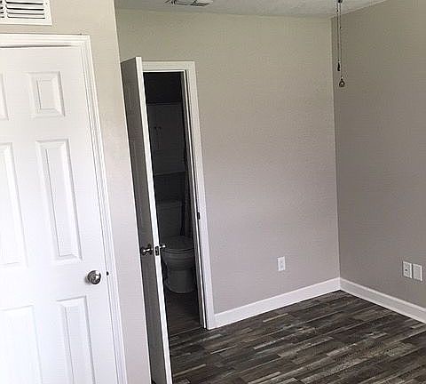 2nd image of 6054 Sunflower Dr