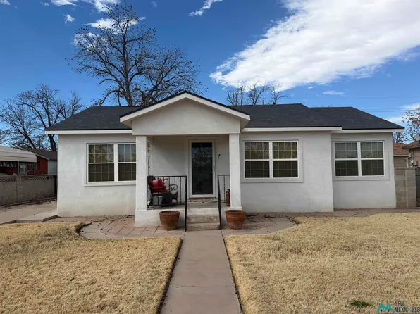809 Pate St, Carlsbad, NM 88220