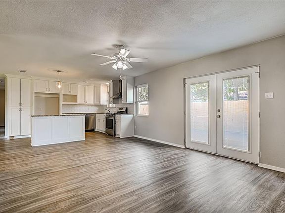 5th image of 3468 Golden Dale Dr