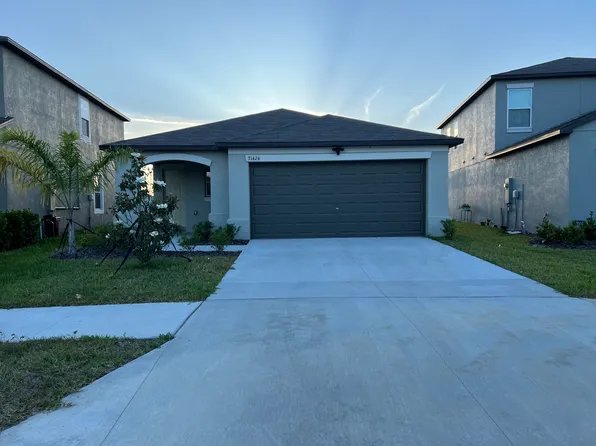 31424 Barrel Wave Way, Wesley Chapel, FL 33545