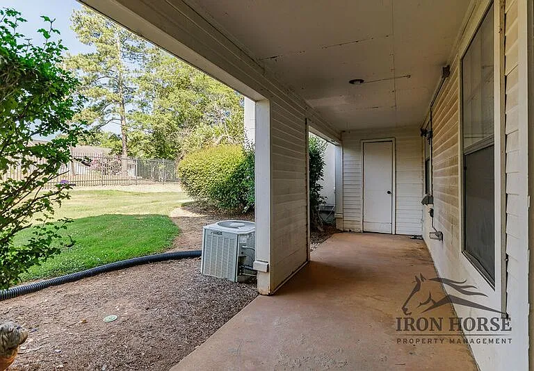 290 Appleby Dr #153 — Photo 18