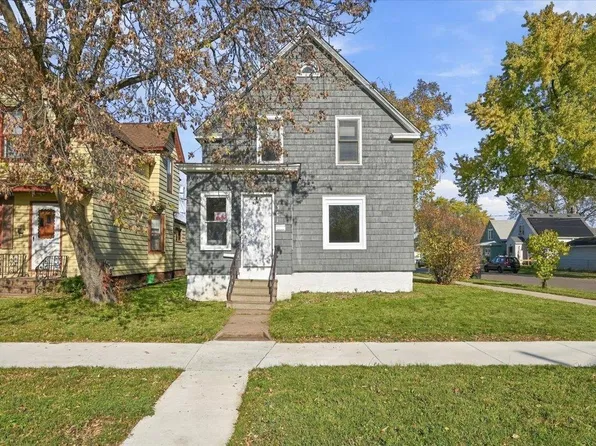 1301 N 19th St, Superior, WI 54880