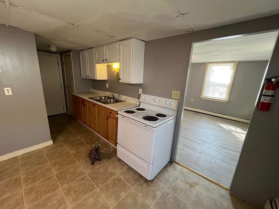 1st image of 14 Joy St #2
