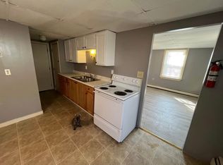 14 Joy St #2, Pittsfield, NH 03263