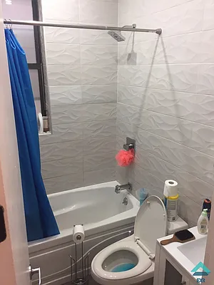 Rented by EXR | media 4