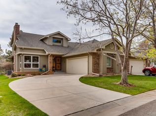 10 Pinyon Pine Rd, Littleton, CO 80127