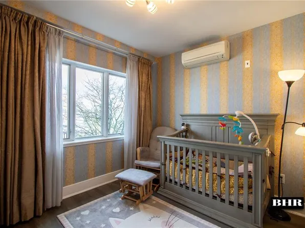 3435 Guider Avenue image 5 of 14