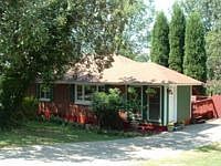 1st image of 843 Wayland Ct SE