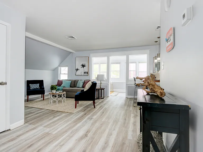 9 N Weymouth Ave #B — Photo 11