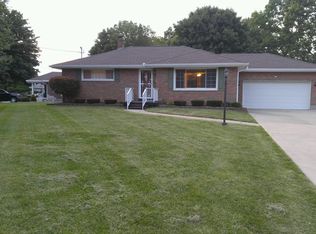898 Shady Ln, Fairfield, OH