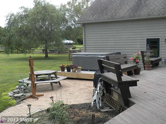 4th image of 202 Prospect Bay Dr W