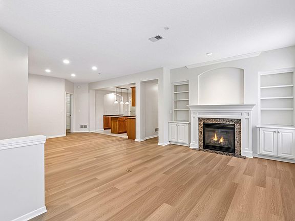 5th image of 8292 Labont Way APT 106