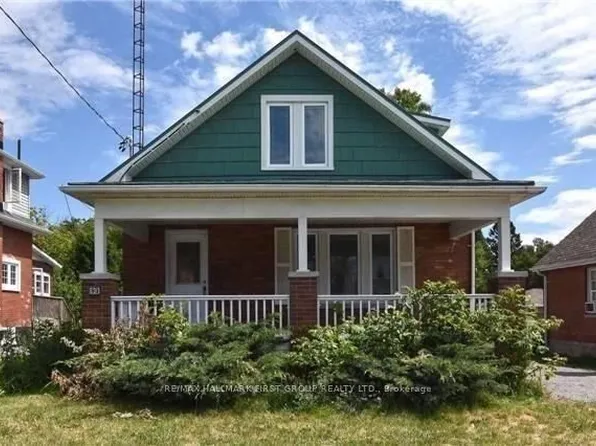 93 Park Rd S, Oshawa, ON L1J 4G7