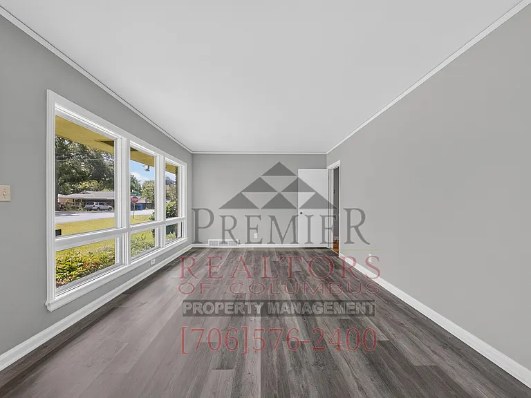 1819 Rosemary Ln — Photo 26