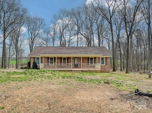 1008 E Sandy Ridge Rd, Monroe, NC 28112