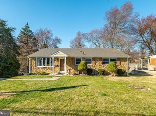 709 Adams Dr, Brookhaven, PA 19015