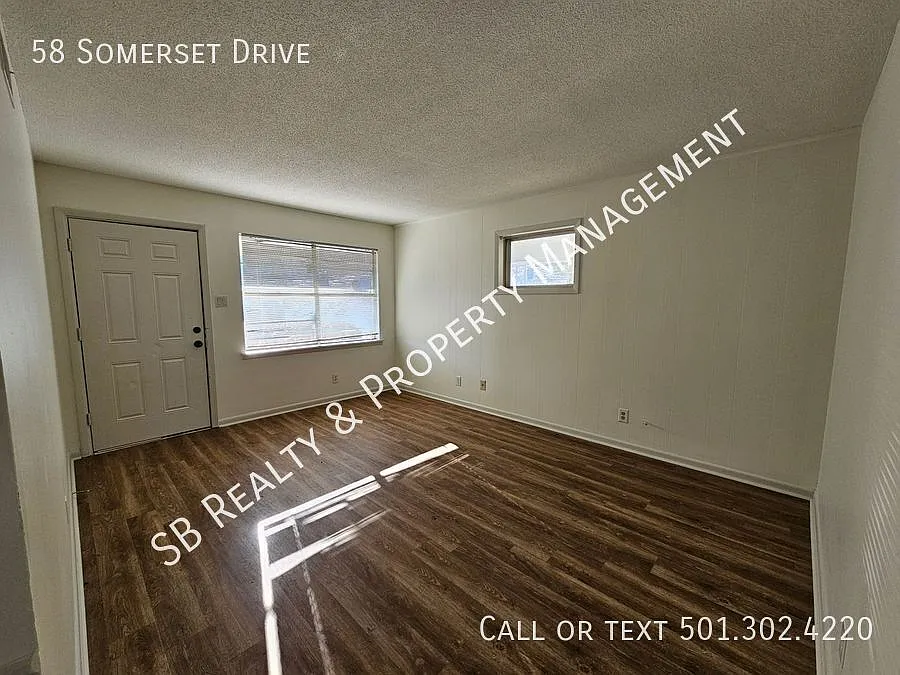 Building Photo - 58 Somerset Dr