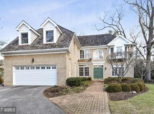 9133 Willow Gate Ln, Bethesda, MD 20817